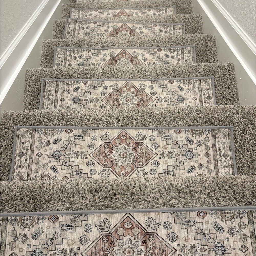 Bungalow Rose Staircase Rugs Set - Picture 2 of 7